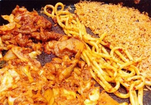 觅思特鸡排饭