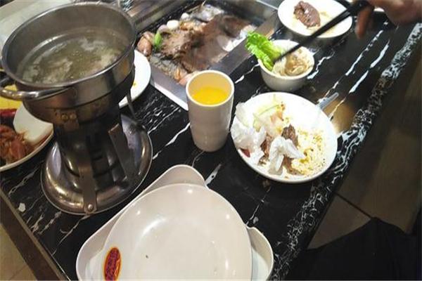 金瀚城韩式自助烤肉加盟