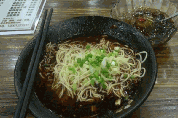 老街小面产品 门店图片