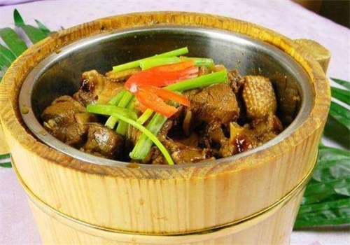 香香木桶饭