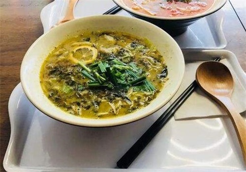 依味大师生滚米线产品 门店图片