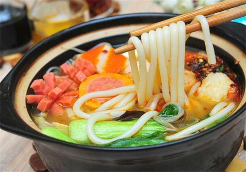 怪味米线