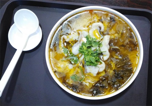 宏福酸菜鱼米线
