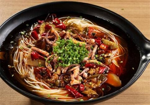 唐会带皮小黄牛米线产品 门店图片