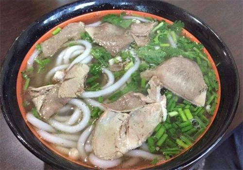 牛川风米粉