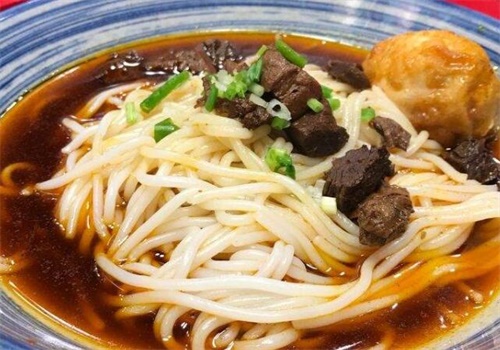 牛川风米粉