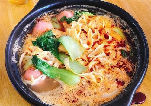 九里飘香过桥米线