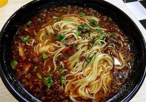 九里飘香过桥米线