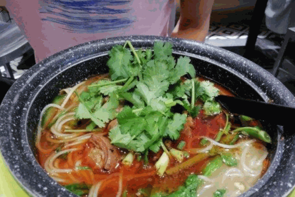 牛小罐米线产品 门店图片
