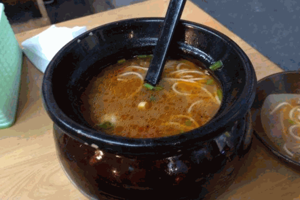 呼米线老酒馆产品 门店图片