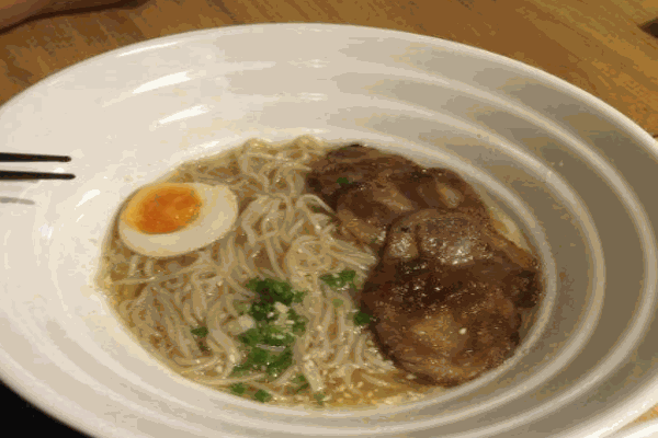 螳蛉日式鸡汤拉面产品 门店图片