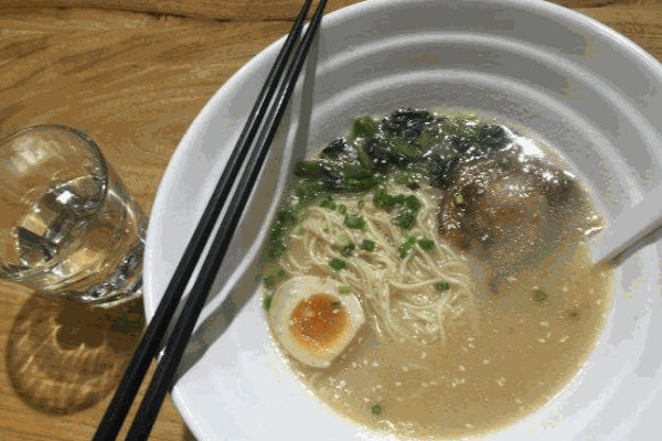 螳蛉日式鸡汤拉面产品 门店图片