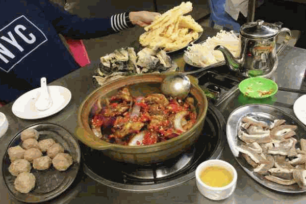 胡须佬牛腩面产品 门店图片