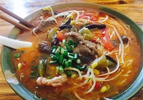 嘿巴适霸道花甲米线产品 门店图片