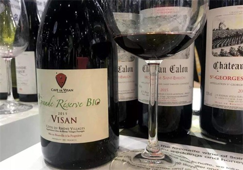 拉图博蓝红酒