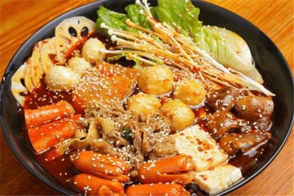 串串红麻辣烫