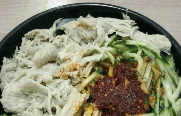 李一碗擀面皮