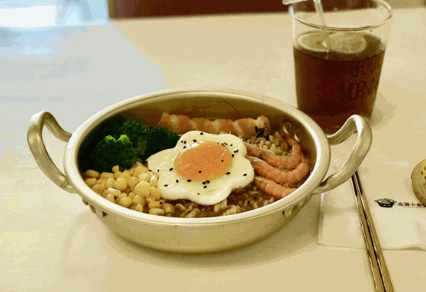 大城小锅泡面