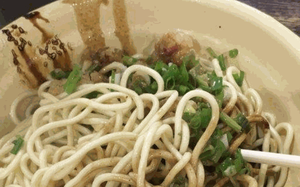 老田记热干面