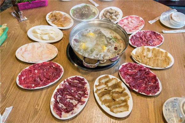 胡一牛潮汕牛肉火锅