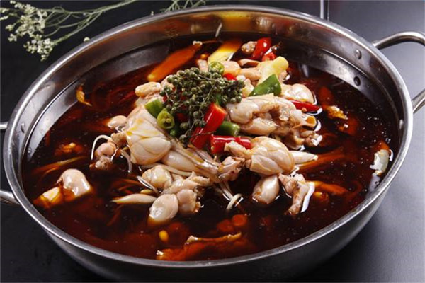 九品锅牛蛙火锅