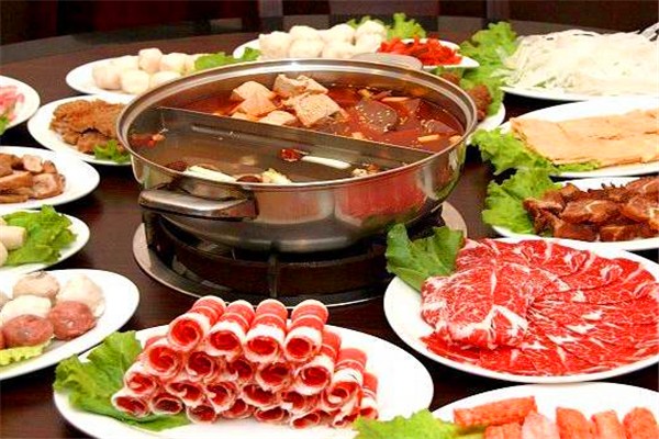 豪吃一米肉火锅