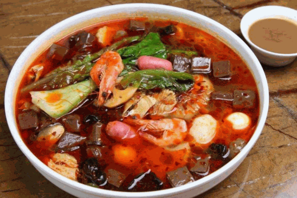 上瘾麻辣烫产品 门店图片