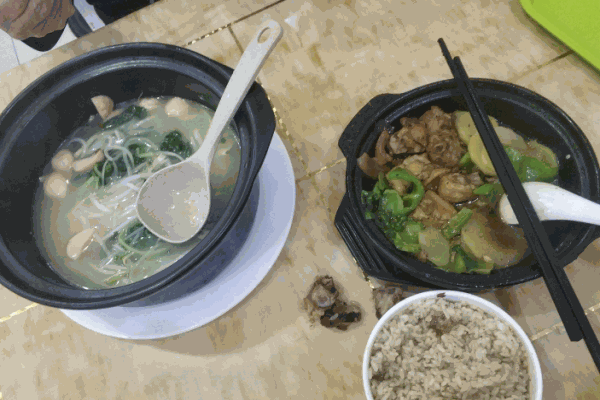贺蒙泰云南过桥米线产品 门店图片