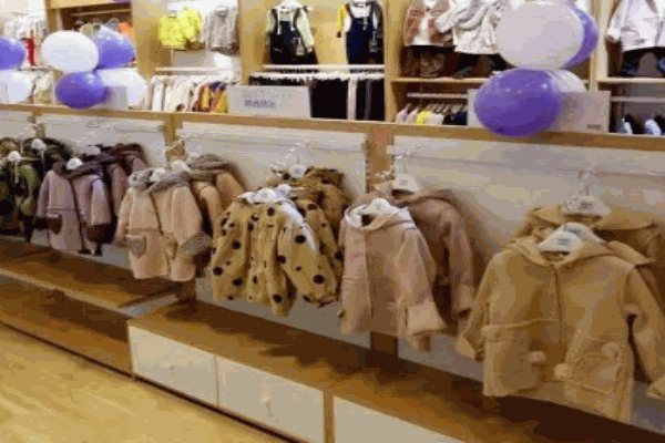 怀仁母婴生活馆产品 门店图片