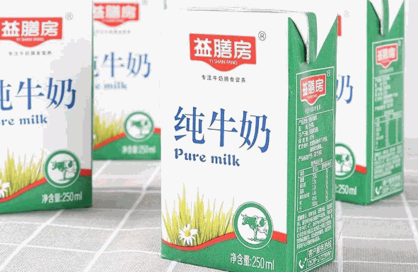 益膳房牛奶