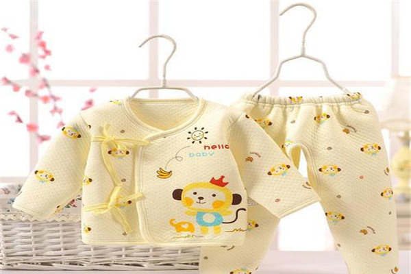 乐娃婴幼儿服饰产品 门店图片