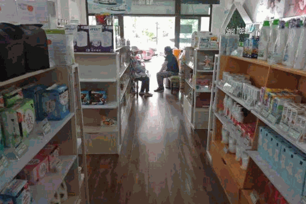 凯迪宝贝母婴店产品 门店图片