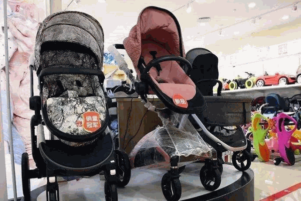 萌萌乐母婴店产品 门店图片