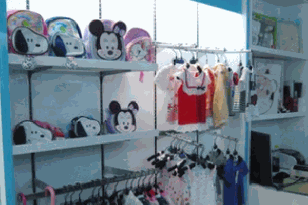 爱果母婴店产品 门店图片