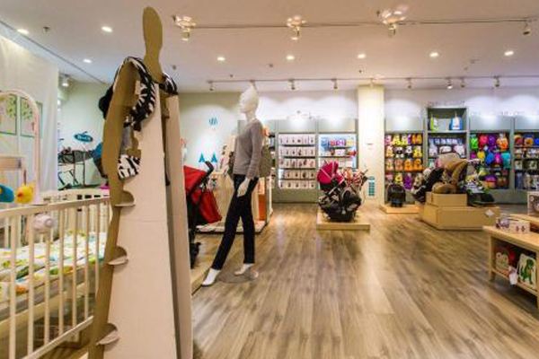 婴爱前线母婴生活馆产品 门店图片