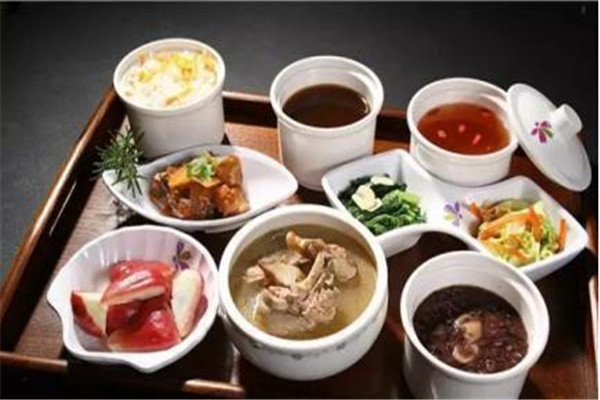 台乾月子餐产品 门店图片
