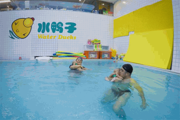 水鸭子国际亲子游泳俱乐部产品 门店图片
