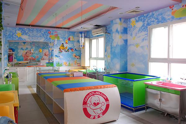 吖吖婴儿游泳馆产品 门店图片