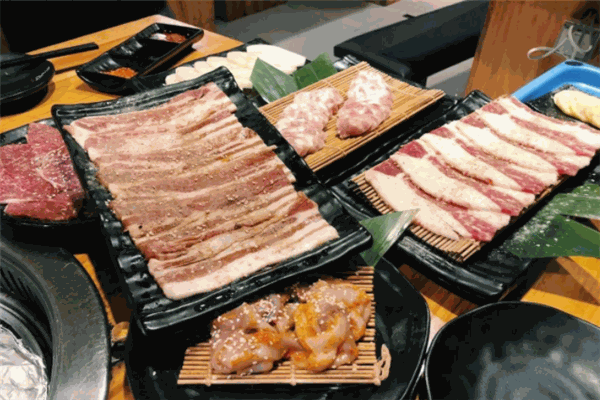 炙景台烧肉居酒屋