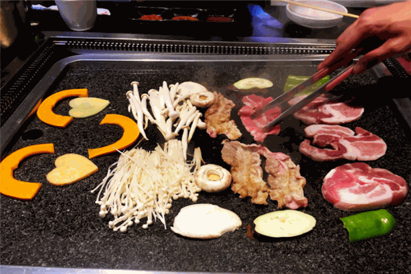 金迈圆烤肉