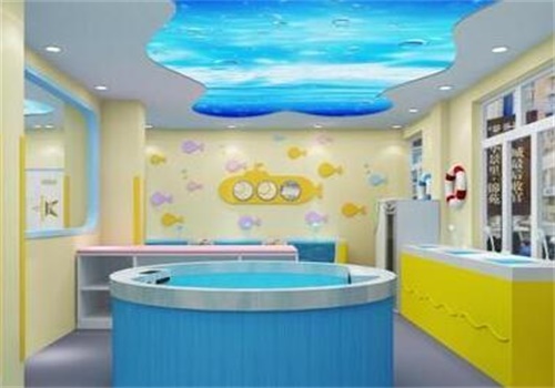哈尼熊婴幼儿SPA游泳馆