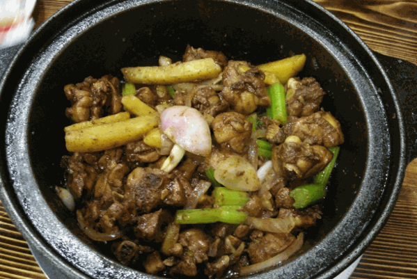 黄蜀郎鸡公煲