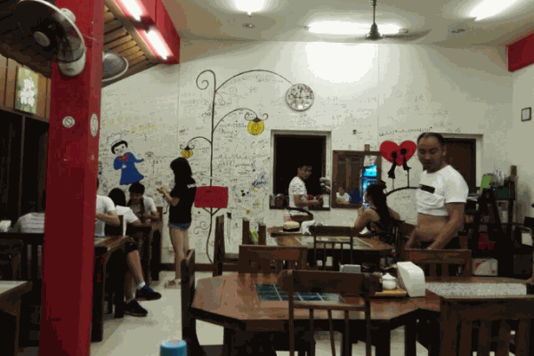 王辣辣酸辣粉产品 门店图片