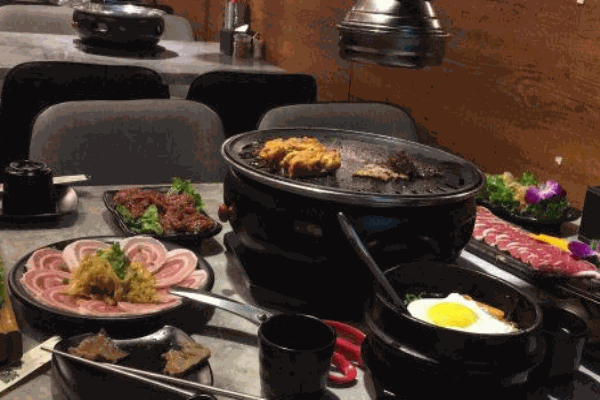 隐庐烤肉产品 门店图片
