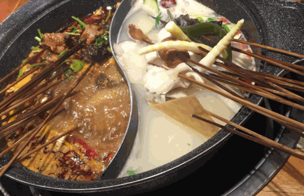 屋头串串香