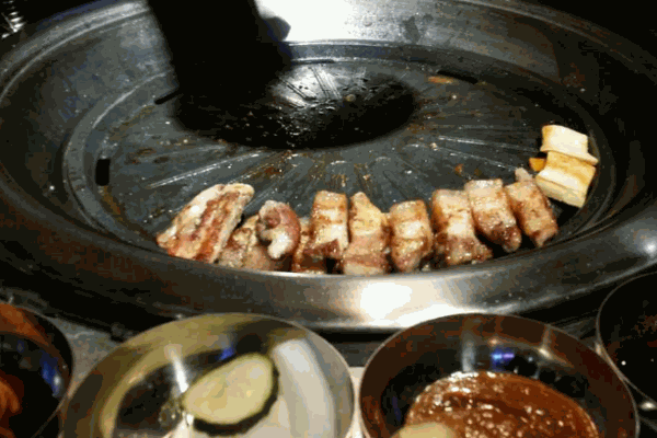 炉子旁烤肉产品 门店图片
