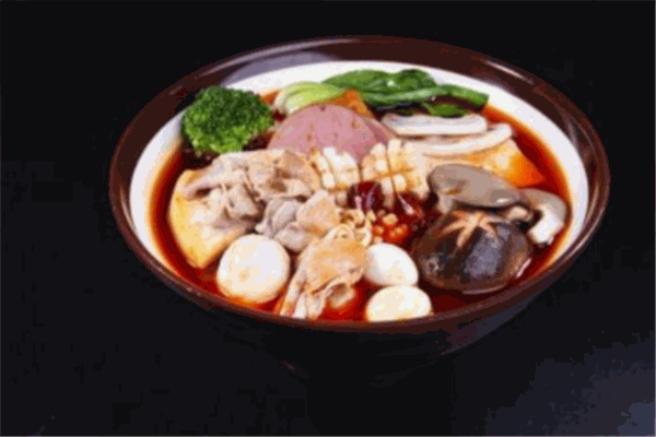 刘来君麻辣烫