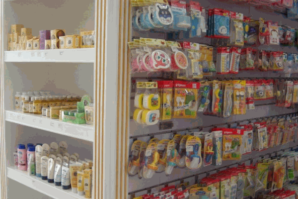 妈咪金母婴店产品 门店图片