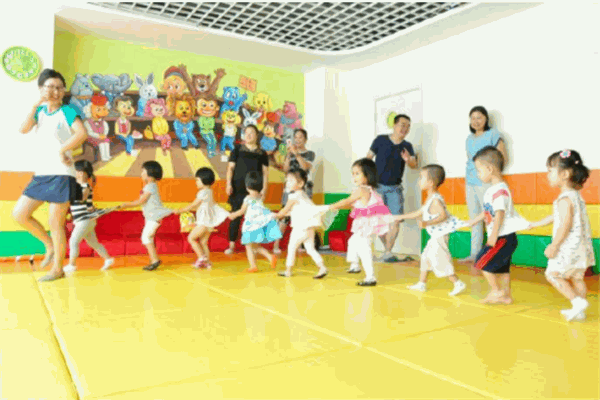 帕夫学园教育