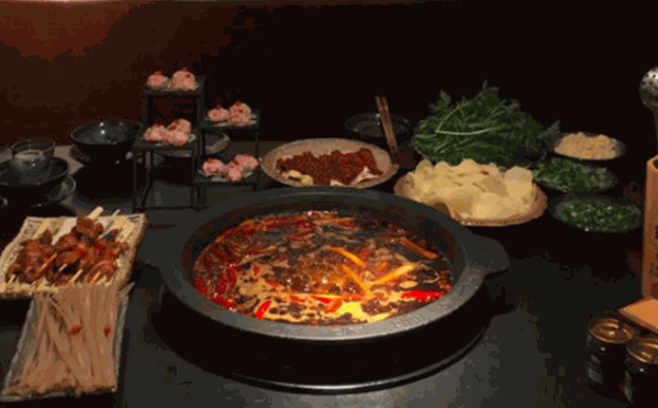 酒鲜特色火锅串串